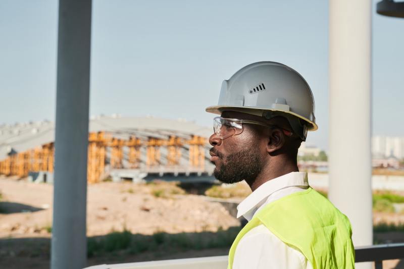 Contemplative modern constructor